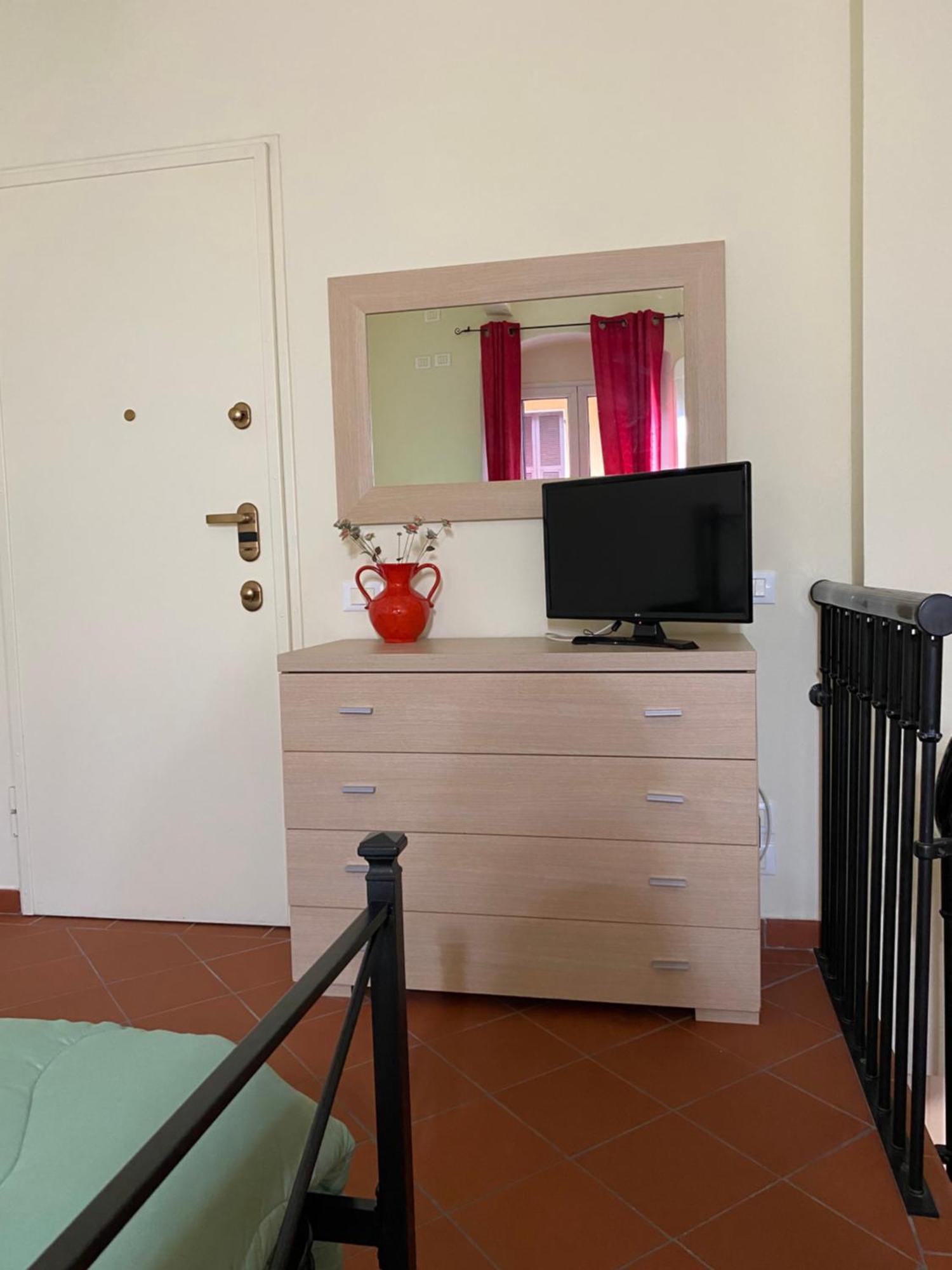 Willa L'Orologio Matto Marina Di Carrara Zewnętrze zdjęcie