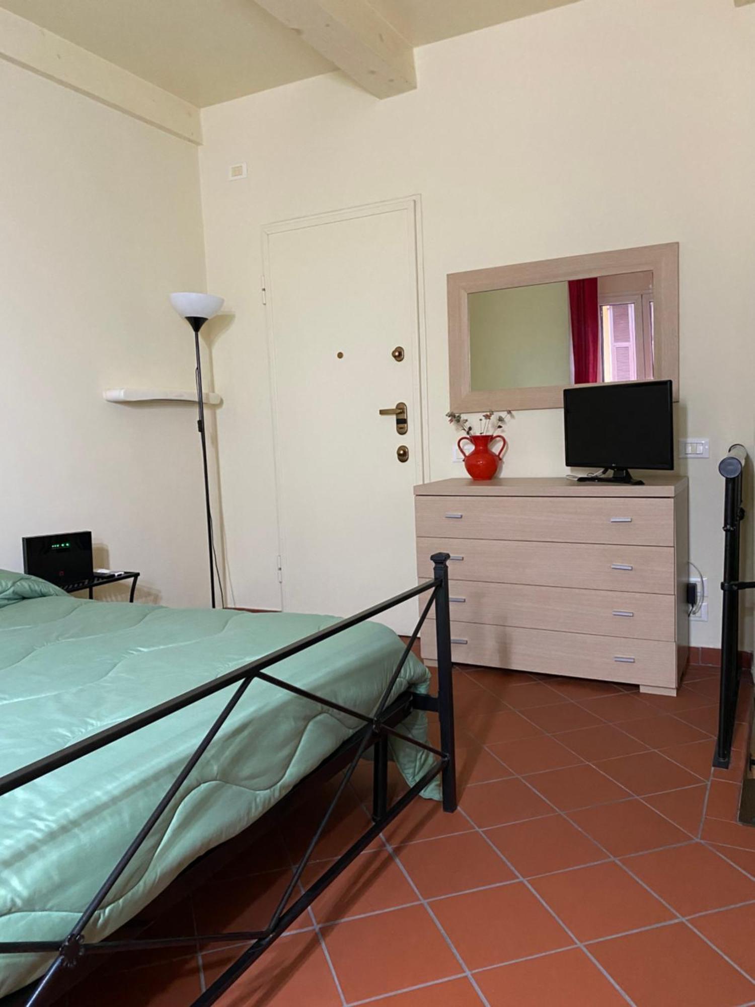 Willa L'Orologio Matto Marina Di Carrara Zewnętrze zdjęcie