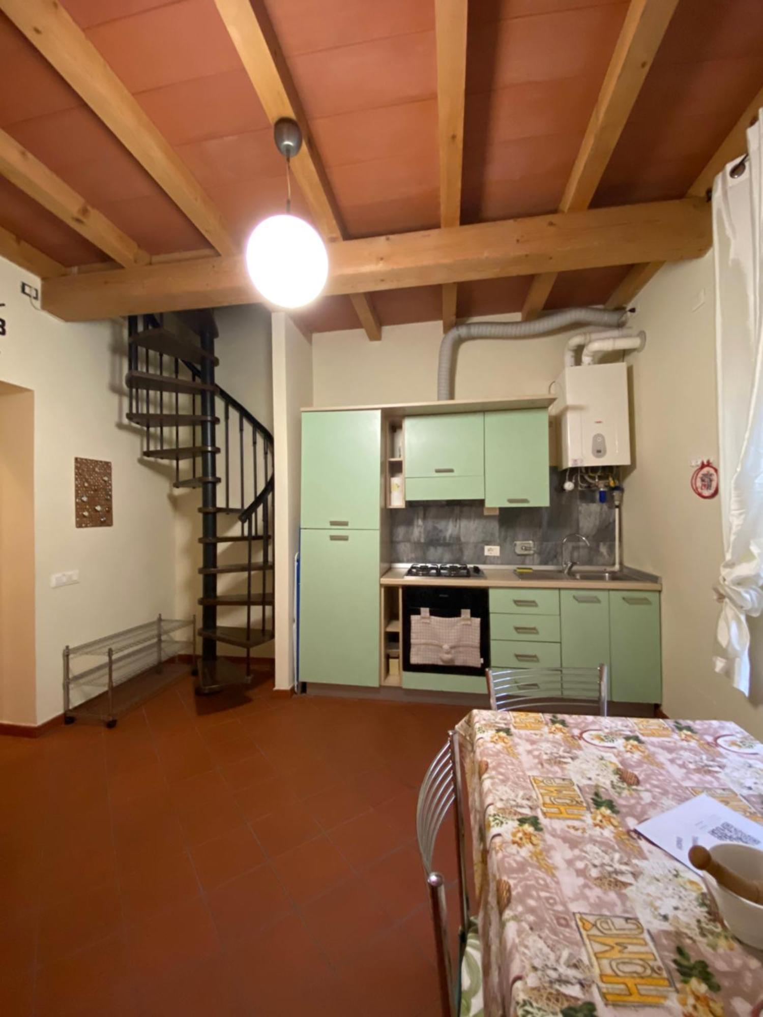 Willa L'Orologio Matto Marina Di Carrara Zewnętrze zdjęcie