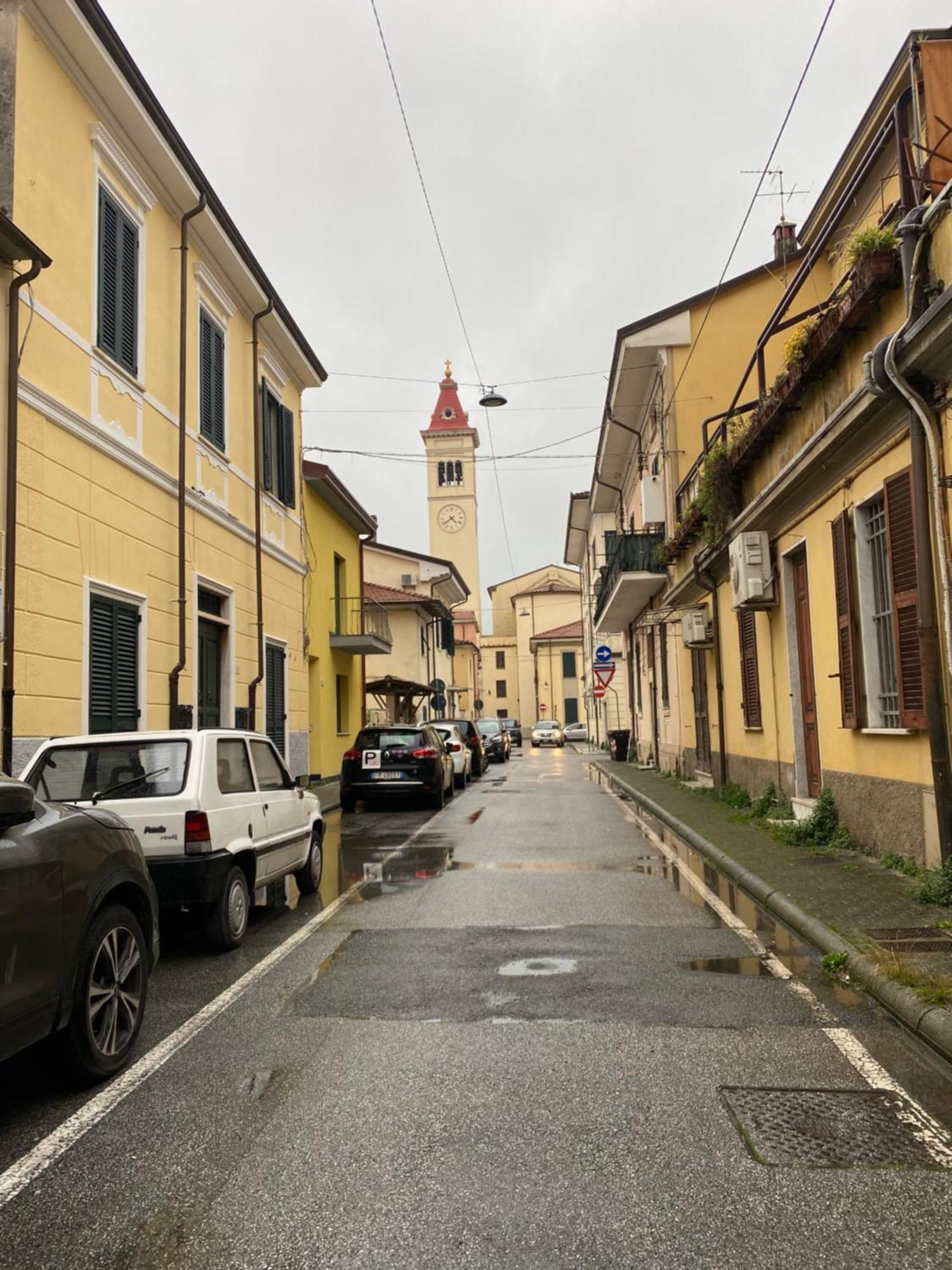 Willa L'Orologio Matto Marina Di Carrara Zewnętrze zdjęcie
